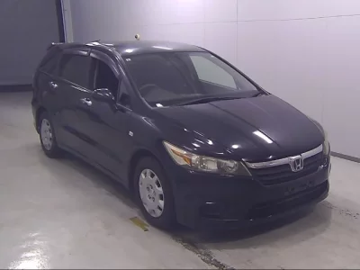 Honda STREAM  с аукциона в Японии