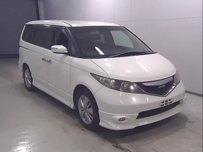 Honda ELYSION  с аукциона в Японии