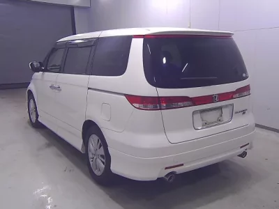 Honda ELYSION  с аукциона в Японии