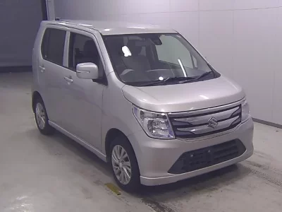 Suzuki WAGON R  с аукциона в Японии