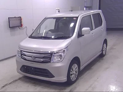 Suzuki WAGON R  с аукциона в Японии