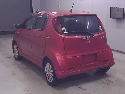 Subaru R2  с аукциона в Японии