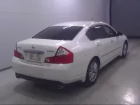 Nissan FUGA лот № 19230 оценка 3.5  с аукциона в Японии 2