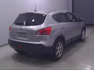 Nissan DUALIS  с аукциона в Японии