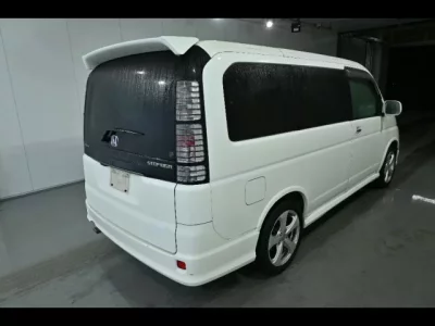 Honda STEP WAGON  с аукциона в Японии