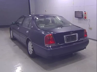 Toyota CROWN  с аукциона в Японии