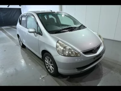 Honda FIT  с аукциона в Японии