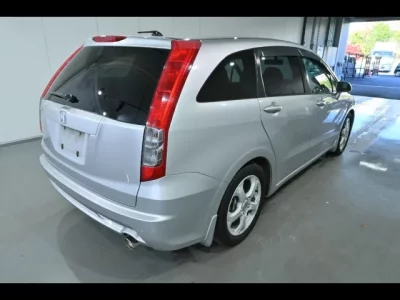 Honda STREAM  с аукциона в Японии