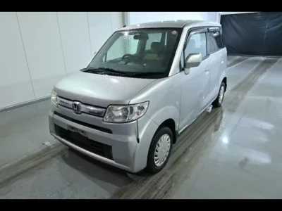 Honda ZEST  с аукциона в Японии