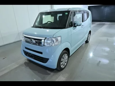 Honda N BOX SLASH