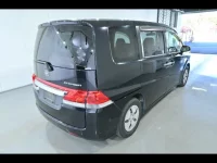Honda STEP WAGON лот № 29180 оценка 3  с аукциона в Японии 2