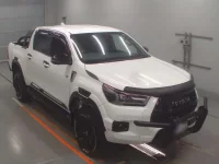 Toyota HILUX лот № 33001 оценка 4.5  с аукциона в Японии 4