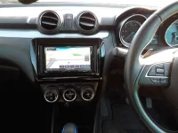 Suzuki SWIFT лот № 33004 оценка R  с аукциона в Японии 8