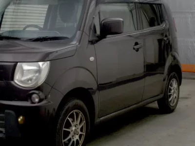 Suzuki MRWAGON