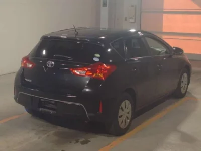 Toyota AURIS  с аукциона в Японии