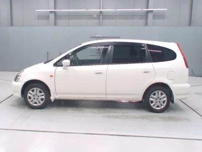 Honda STREAM  с аукциона в Японии