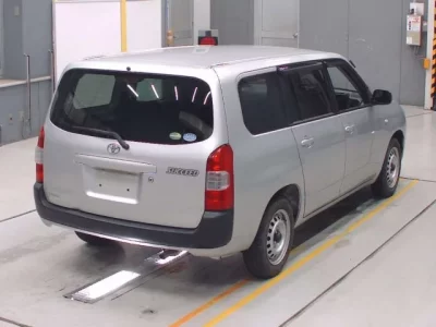 Toyota SUCCEED  с аукциона в Японии