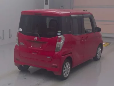 Nissan DAYZ ROOX  с аукциона в Японии