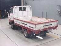 Toyota DYNA лот № 70033 оценка 3.5  с аукциона в Японии 5