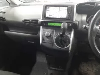 Toyota WISH лот № 10038 оценка R  с аукциона в Японии 8