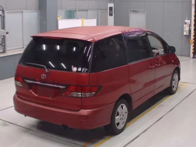 Toyota ESTIMA  с аукциона в Японии