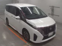 Nissan SERENA лот № 36030 оценка 4  с аукциона в Японии 4