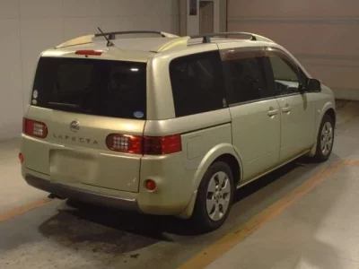 Nissan LAFESTA  с аукциона в Японии