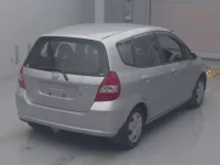 Honda FIT лот № 4092 оценка R  с аукциона в Японии 1