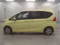 Honda FREED лот № 10058 оценка R  с аукциона в Японии 3