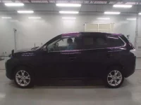 Mitsubishi OUTLANDER лот № 10057 оценка 3.5  с аукциона в Японии 3