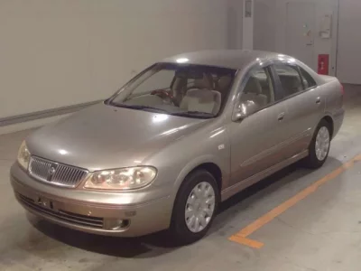 Nissan SYLPHY  с аукциона в Японии