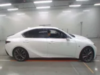Lexus IS лот № 36034 оценка 5  с аукциона в Японии 2