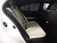 Lexus IS лот № 36034 оценка 5  с аукциона в Японии 9