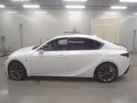 Lexus IS лот № 36034 оценка 5  с аукциона в Японии 3