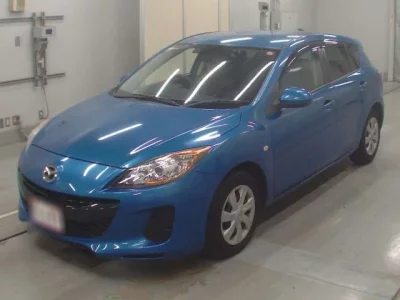 Mazda AXELA  с аукциона в Японии