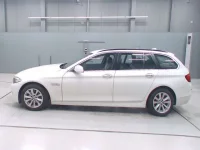 BMW 5-Series лот № 70074 оценка 3.5  с аукциона в Японии 3