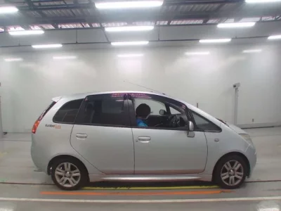 Mitsubishi COLT PLUS