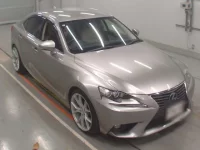 Lexus IS лот № 33066 оценка R  с аукциона в Японии 4