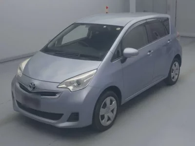 Toyota RACTIS  с аукциона в Японии