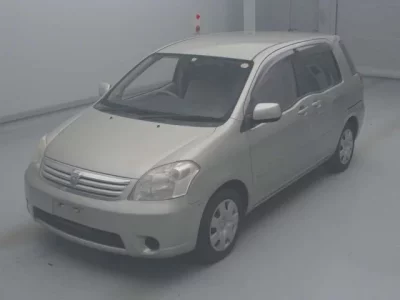 Toyota RAUM  с аукциона в Японии