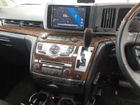 Nissan ELGRAND лот № 10119 оценка 4  с аукциона в Японии 8