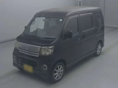 Daihatsu Atrai Wagon  с аукциона в Японии