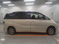 Toyota ESTIMA лот № 10130 оценка 3  с аукциона в Японии 2