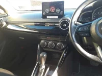 Mazda MAZDA2 лот № 36070 оценка 5  с аукциона в Японии 8