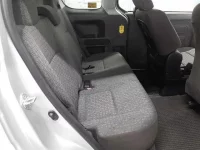 Toyota SPADE лот № 36072 оценка 3.5  с аукциона в Японии 9