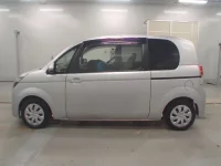 Toyota SPADE лот № 36072 оценка 3.5  с аукциона в Японии 3