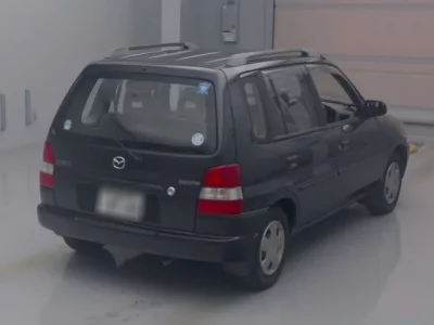 Mazda DEMIO  с аукциона в Японии