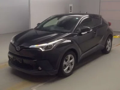 Toyota C-HR  с аукциона в Японии