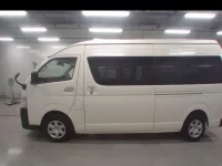 Toyota HIACE лот № 36116 оценка 6  с аукциона в Японии 3