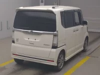 Honda N BOX лот № 3066 оценка 4.5  с аукциона в Японии 1